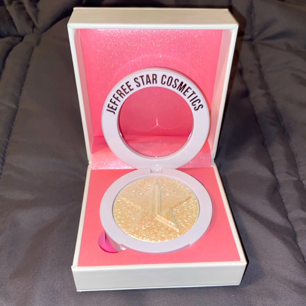 Jeffree Star Extreme Frost- Gag Me